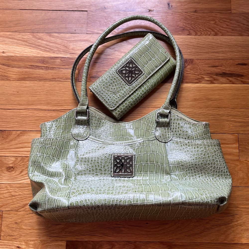 Green croc purse and matching wallet